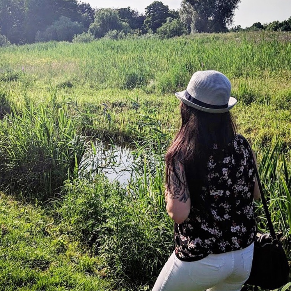 Meet your Posher, Sarai